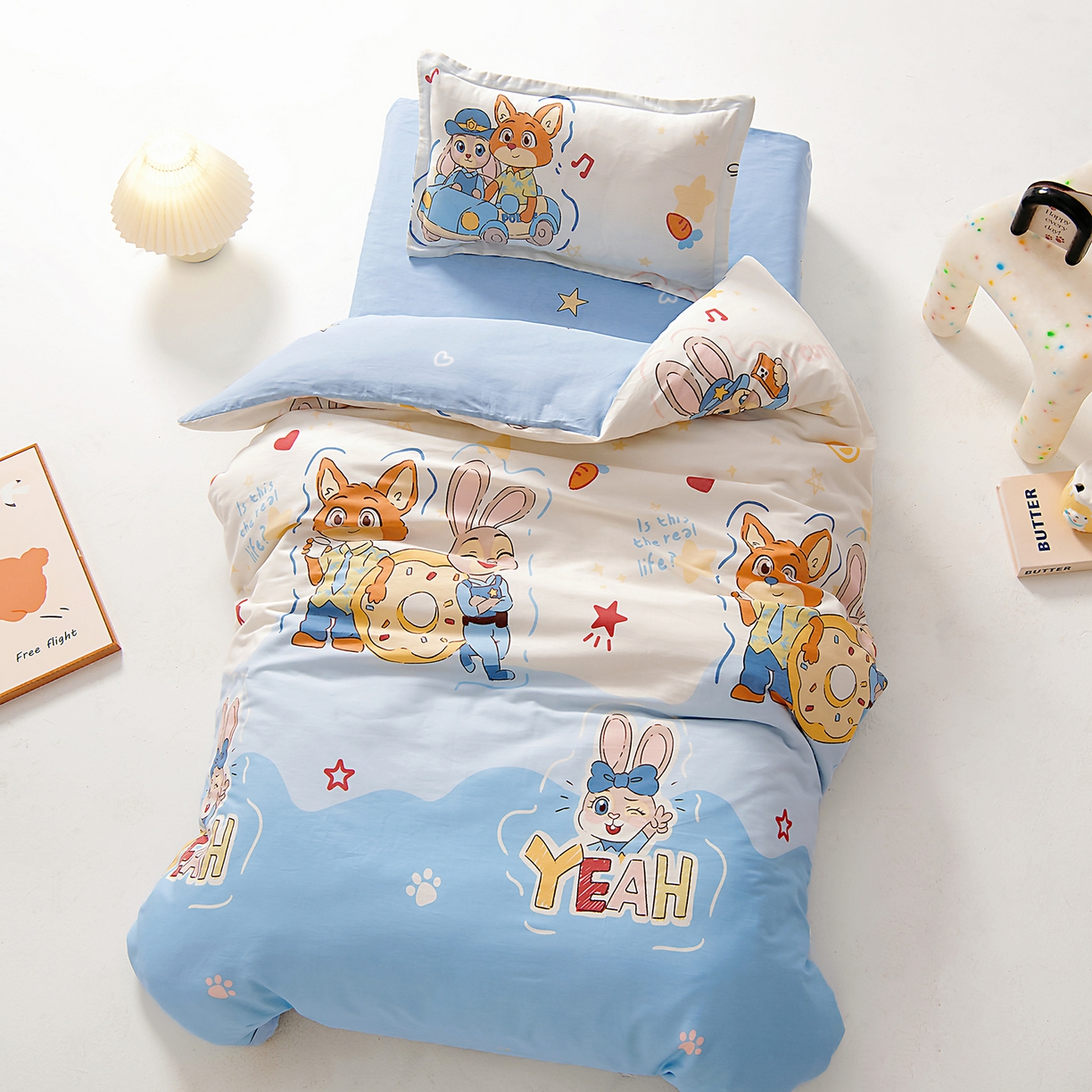 91家纺网 家纺一手货源 找家纺 芭伯妮 2026新款全棉AB版幼儿园三件套宝宝午睡被子六件套儿童被套多件套（第一批）萌趣cp