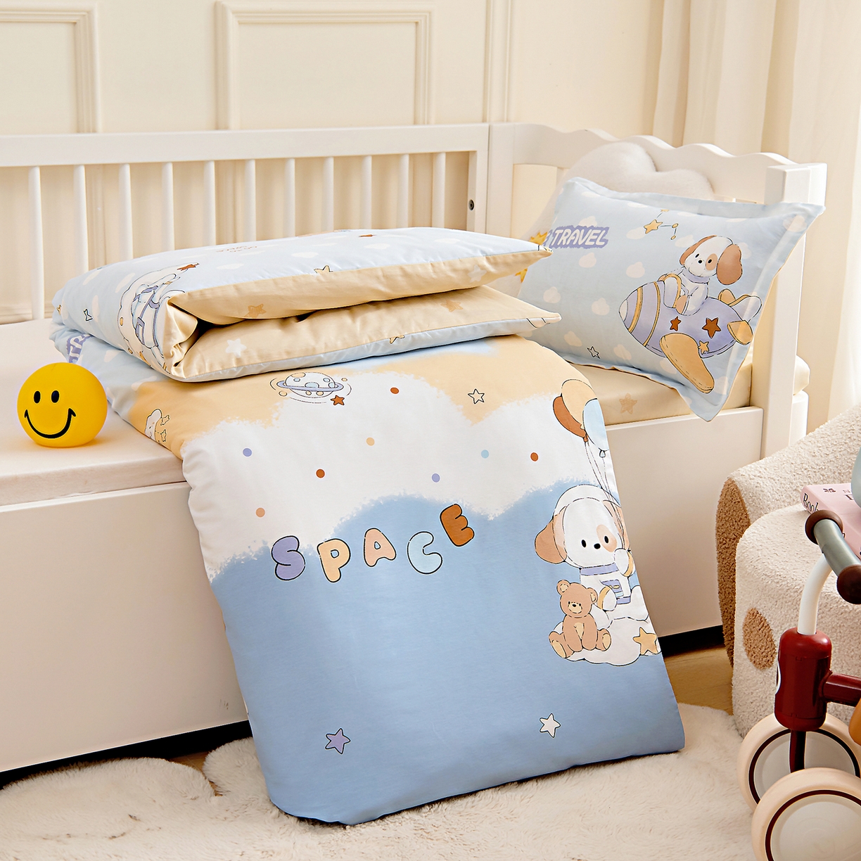 91家纺网 家纺一手货源 找家纺 芭伯妮 2026新款全棉AB版幼儿园三件套宝宝午睡被子六件套儿童被套多件套（第一批） 汪汪宇航记