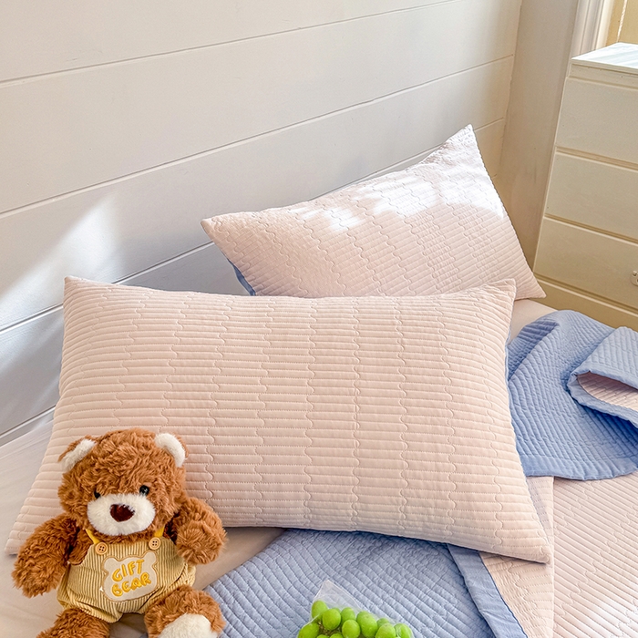 91家纺网 家纺一手货源 找家纺 木楌家居 2026新款锦氨凉感床盖三件套 晚樱粉