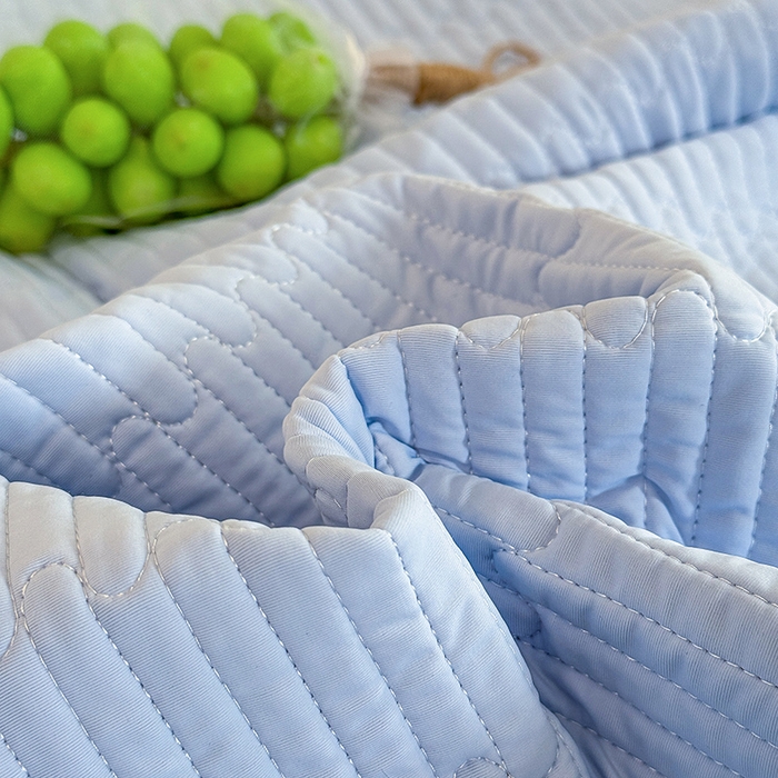 91家纺网 家纺一手货源 找家纺 木楌家居 2026新款锦氨凉感床盖三件套 汐风蓝