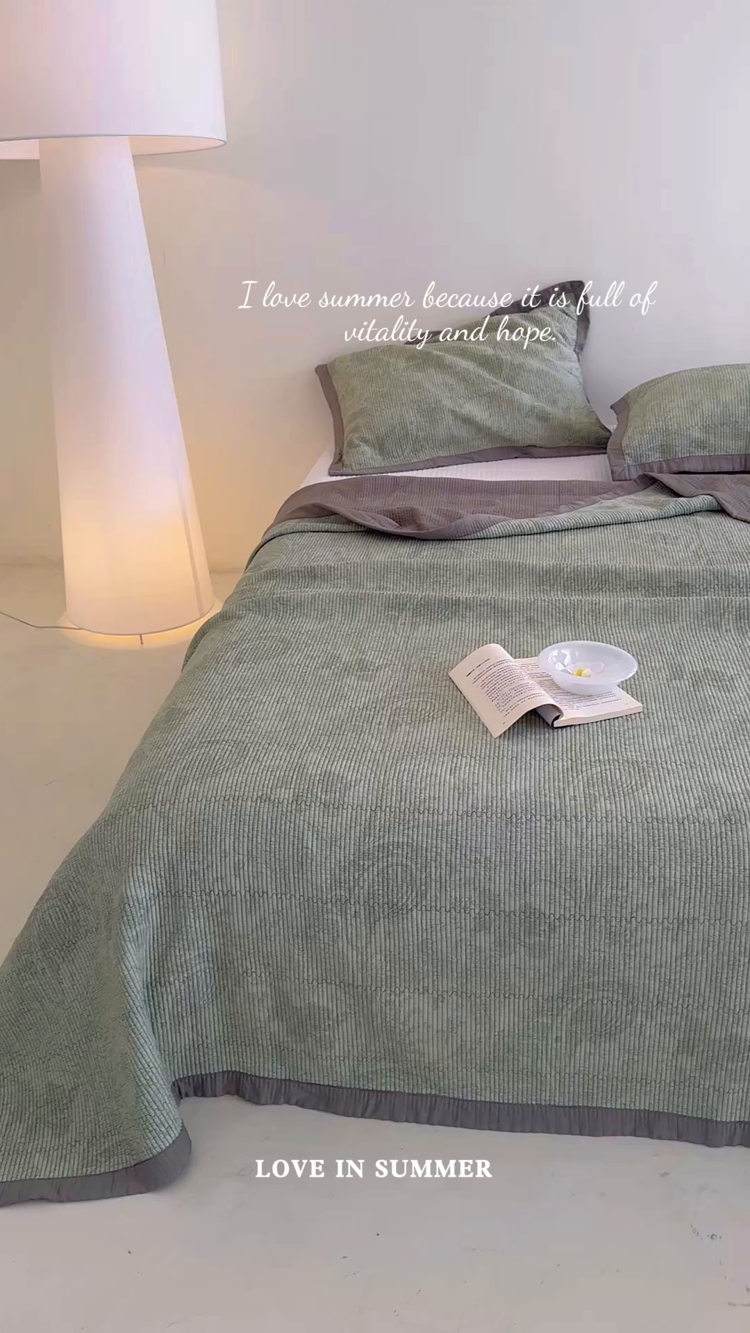 91家纺网 家纺一手货源 找家纺 床盖工厂店 2026新款双面可用莫代尔天丝填充80棉花床盖三件套 香岛巴黎-绿