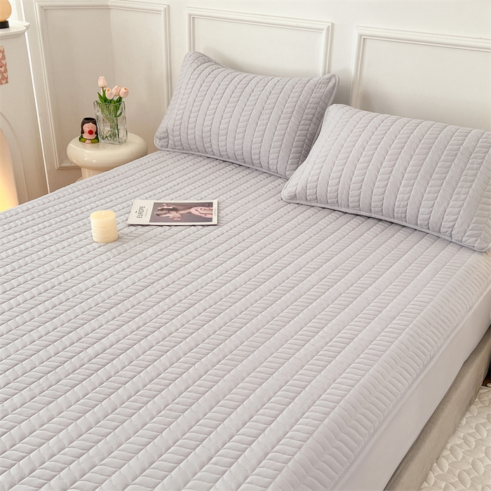 91家纺网 家纺一手货源 找家纺 总梦舒羽 2025隔尿防水四季款夹棉床笠床垫保护罩床垫套-轻奢款