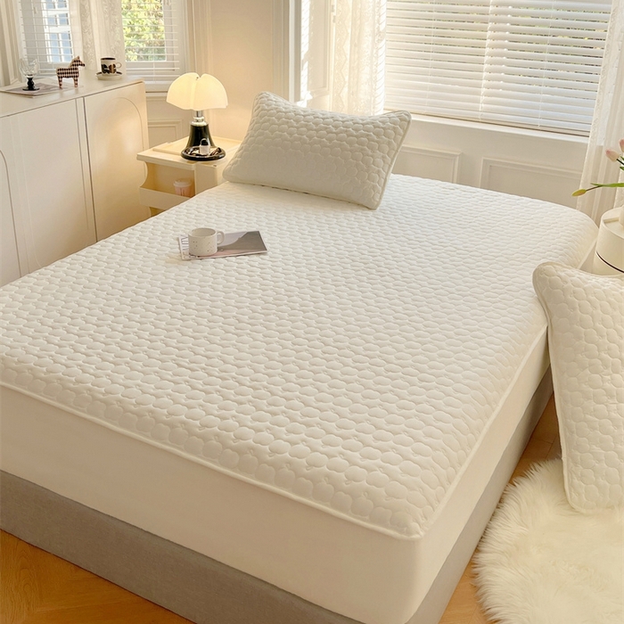 91家纺网 家纺一手货源 找家纺 总梦舒羽2025新款抗菌隔尿防水四季款夹棉加厚床笠床垫保护罩床垫套