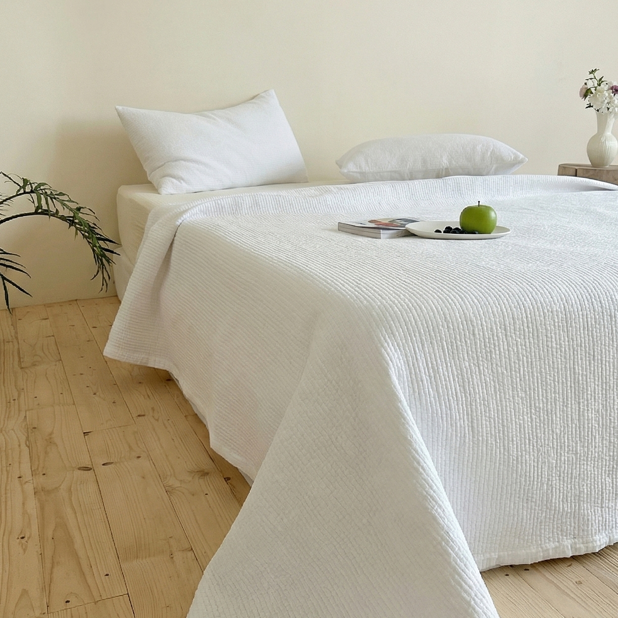 91家纺网 家纺一手货源 找家纺 上喜 2026春夏新款全棉纯棉直角边简约韩系砂洗床盖三件套 亮白