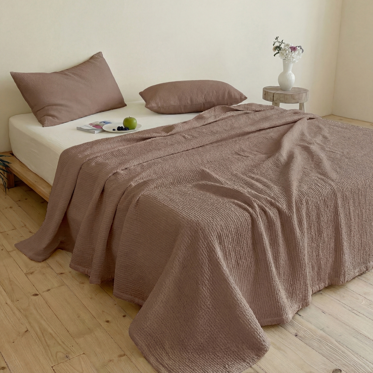 91家纺网 家纺一手货源 找家纺 上喜 2026春夏新款全棉纯棉直角边简约韩系砂洗床盖三件套 巧克力