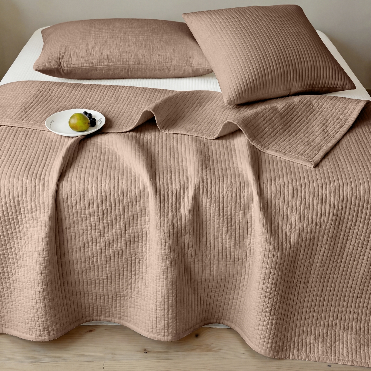 91家纺网 家纺一手货源 找家纺 上喜 2026春夏新款全棉纯棉直角边简约韩系砂洗床盖三件套 巧克力