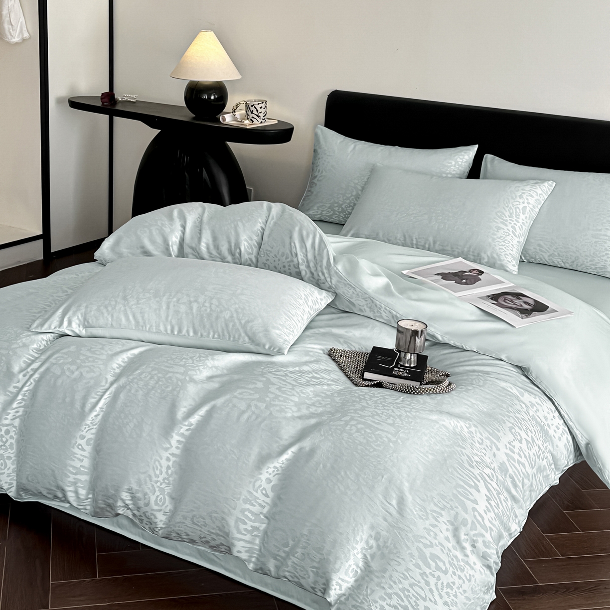 91家纺网 家纺一手货源 找家纺 莱登卡奴 2026新款A类50S天丝棉色织提花系列四件套 波斯蜜语-蓝