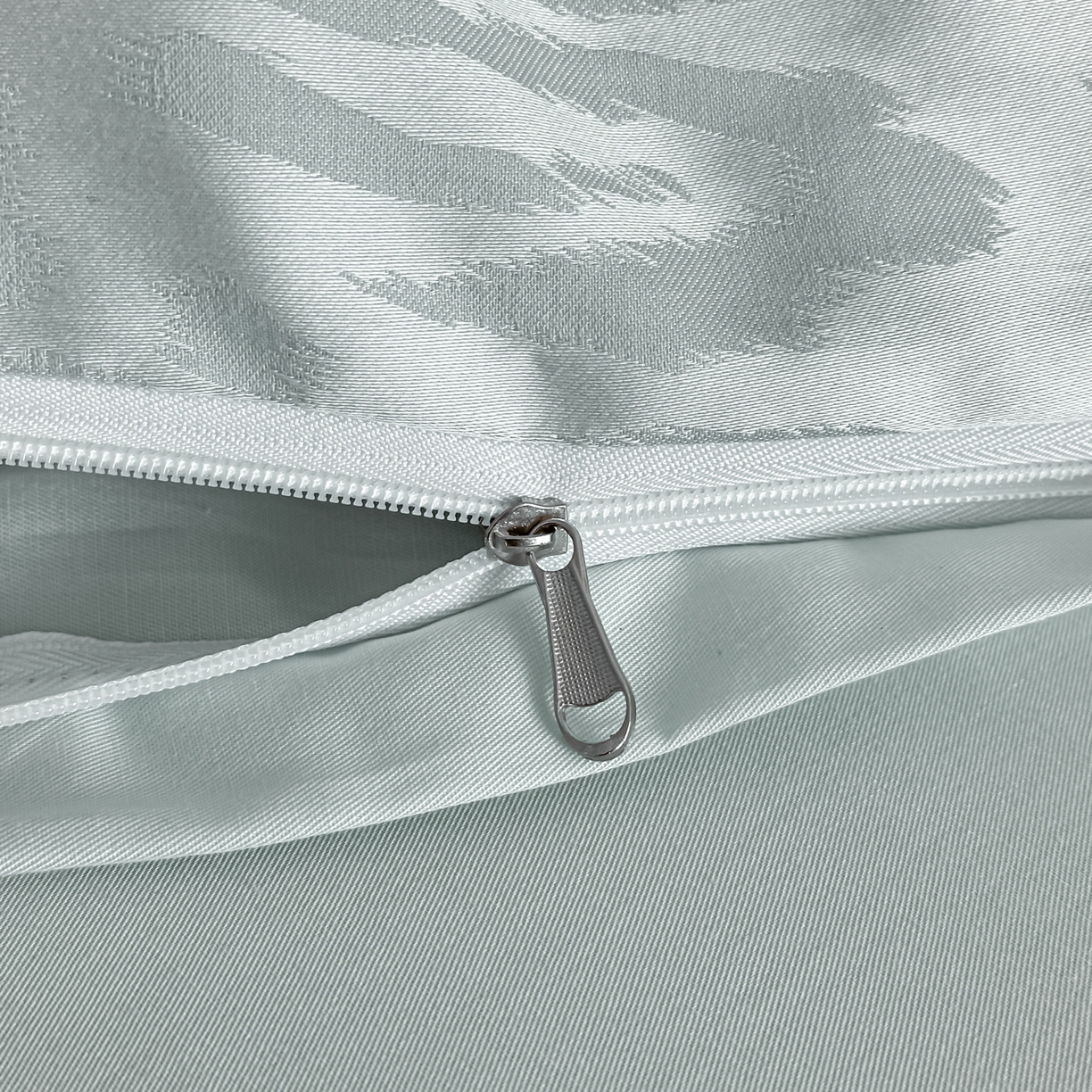 91家纺网 家纺一手货源 找家纺 莱登卡奴 2026新款A类50S天丝棉色织提花系列四件套 波斯蜜语-蓝