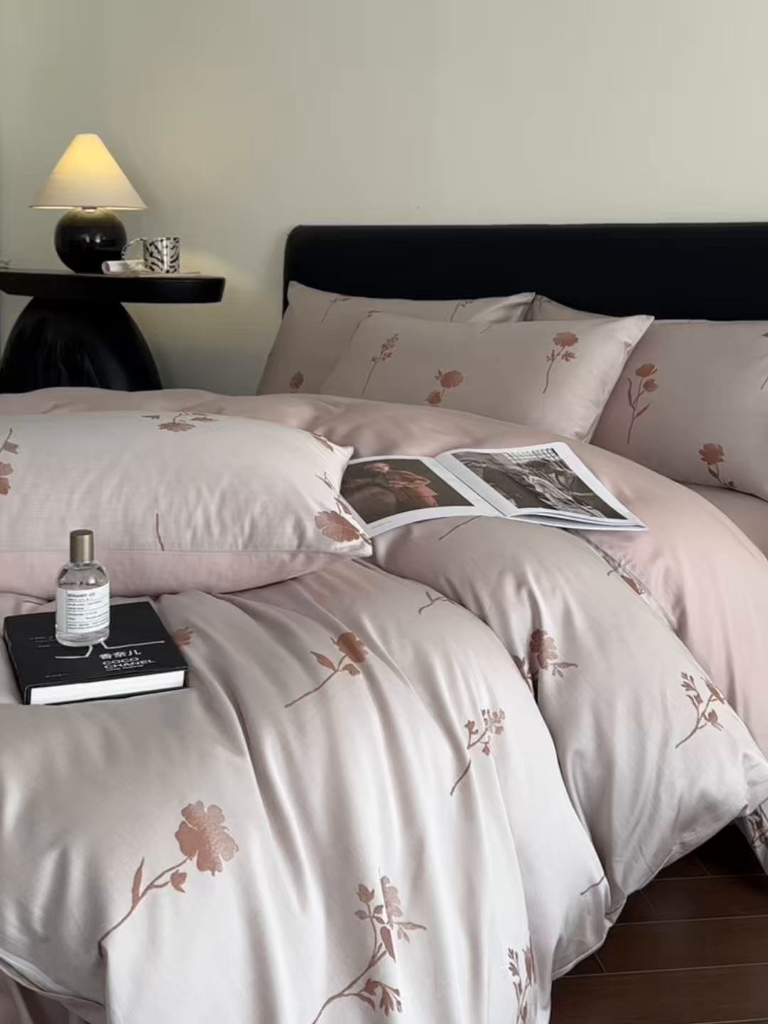 91家纺网 家纺一手货源 找家纺 莱登卡奴 2026新款A类50S天丝棉色织提花系列四件套 澄静之美-可可糖