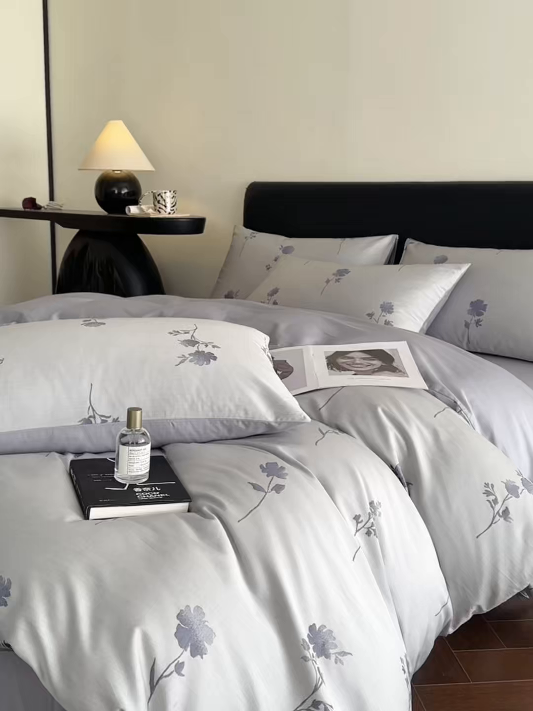 91家纺网 家纺一手货源 找家纺 莱登卡奴 2026新款A类50S天丝棉色织提花系列四件套 澄静之美-蓝