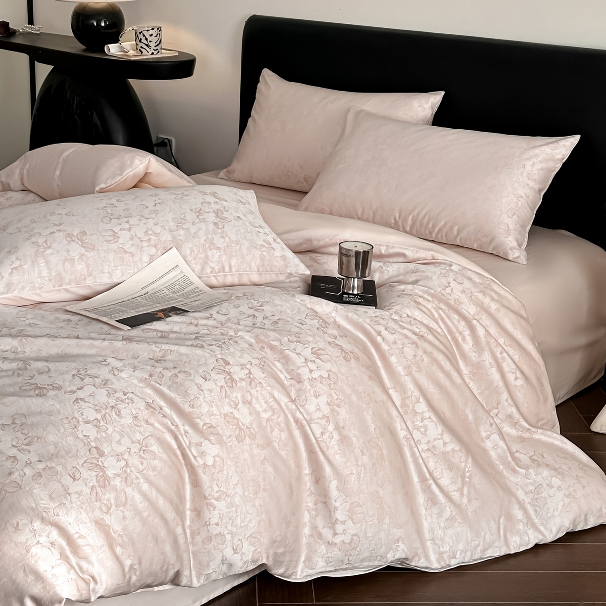 91家纺网 家纺一手货源 找家纺 莱登卡奴 2026新款A类50S天丝棉色织提花系列四件套 春日山茶