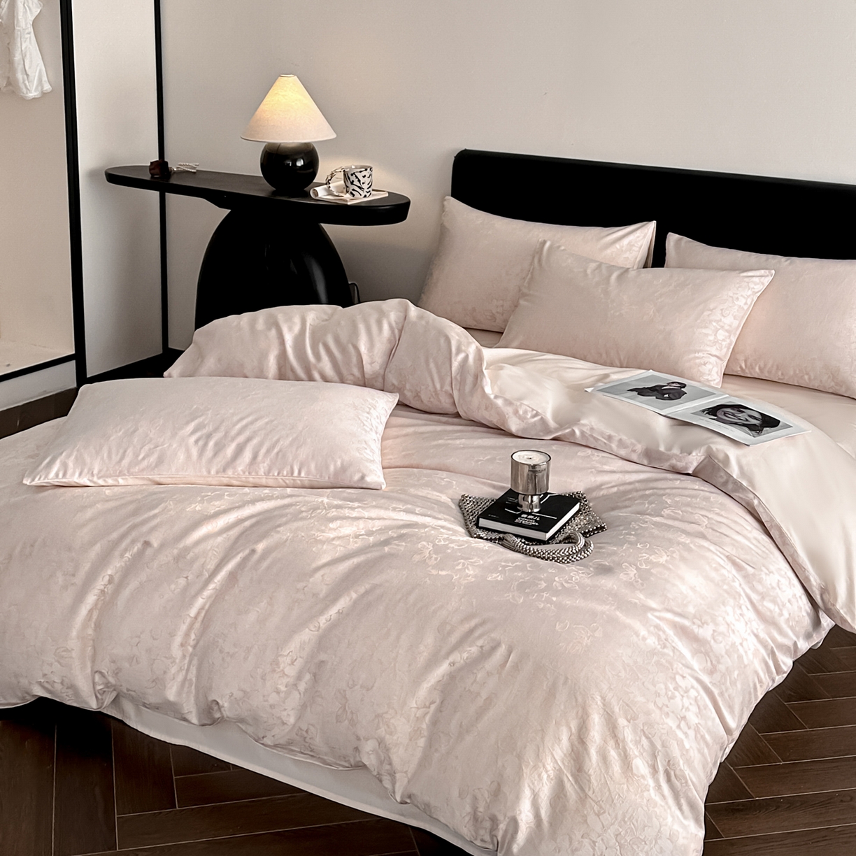 91家纺网 家纺一手货源 找家纺 莱登卡奴 2026新款A类50S天丝棉色织提花系列四件套 春日山茶