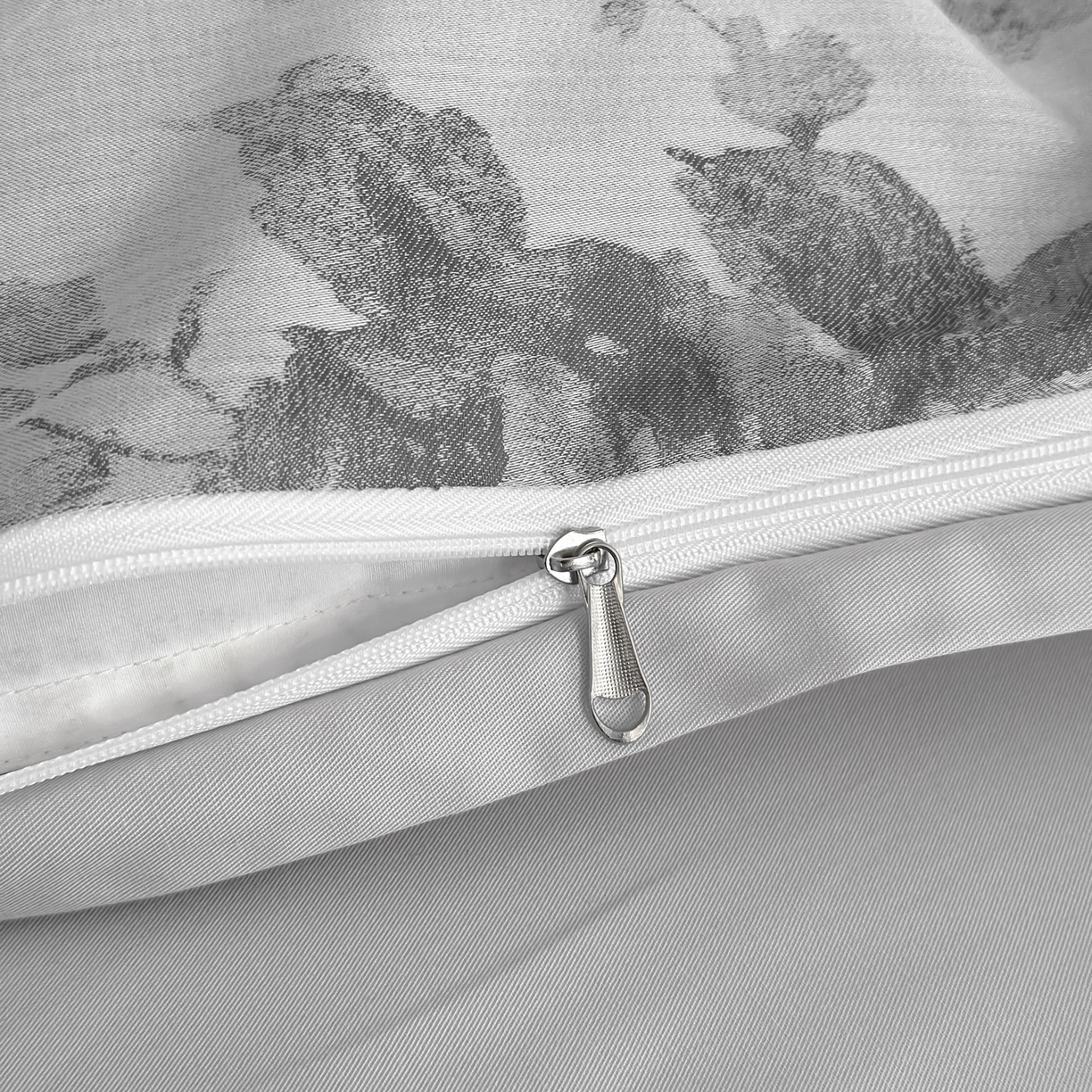 91家纺网 家纺一手货源 找家纺 莱登卡奴 2026新款A类50S天丝棉色织提花系列四件套 繁花玉露