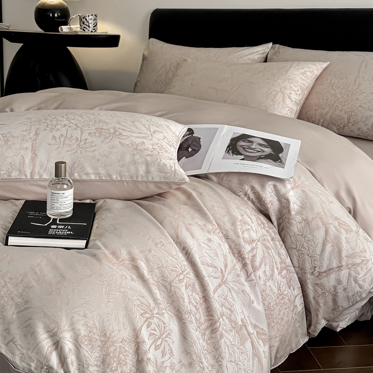 91家纺网 家纺一手货源 找家纺 莱登卡奴 2026新款A类50S天丝棉色织提花系列四件套 芊芊花影