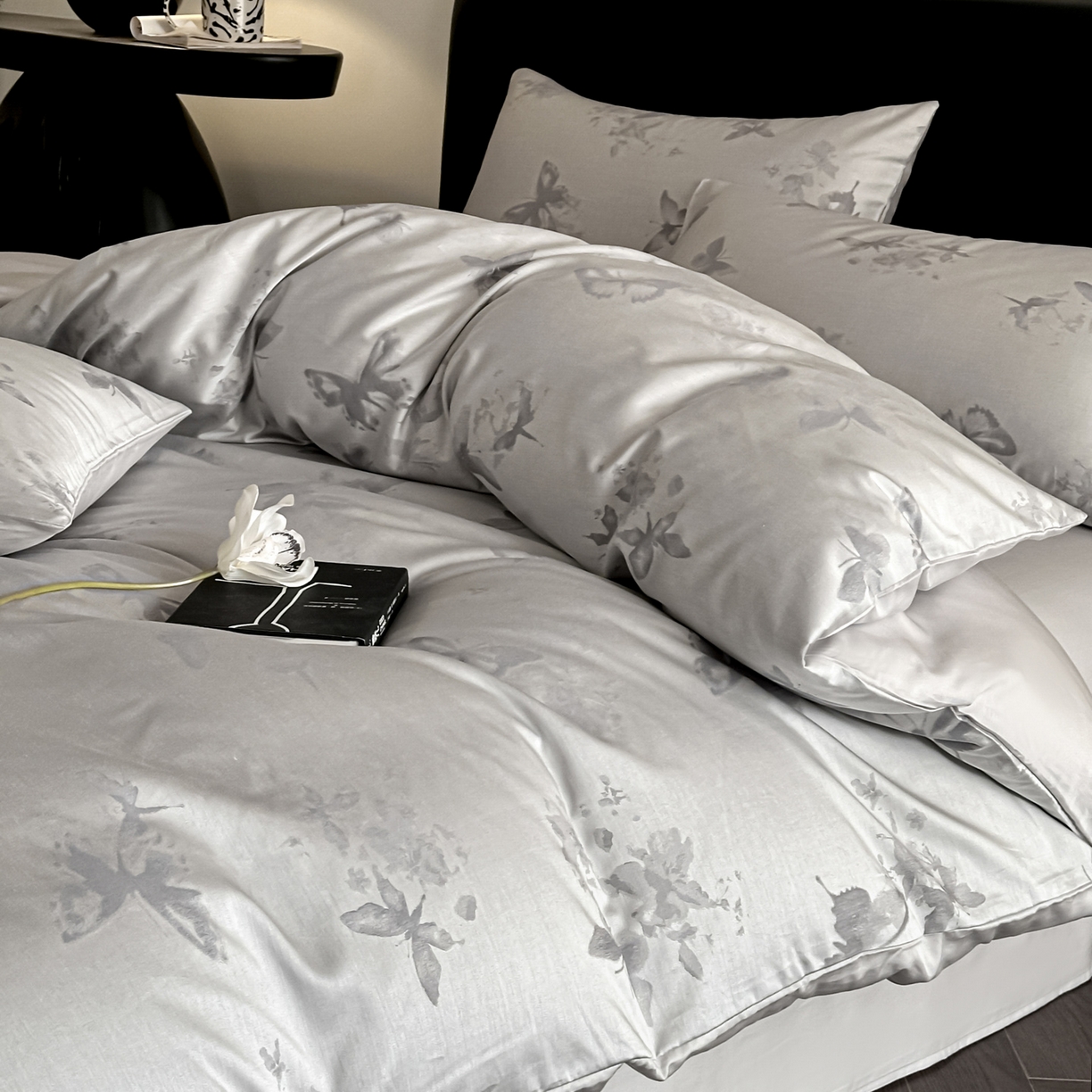 91家纺网 家纺一手货源 找家纺 莱登卡奴 2026新款A类50S天丝棉色织提花系列四件套 星辰蝶梦