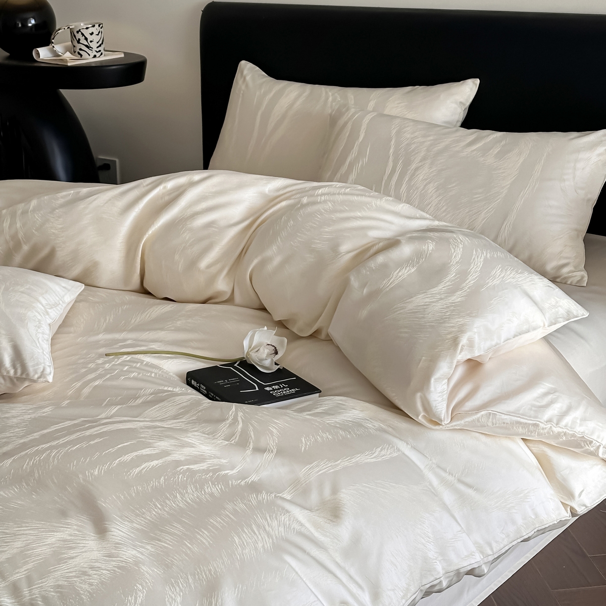 91家纺网 家纺一手货源 找家纺 莱登卡奴 2026新款A类50S天丝棉色织提花系列四件套 云栖处-米