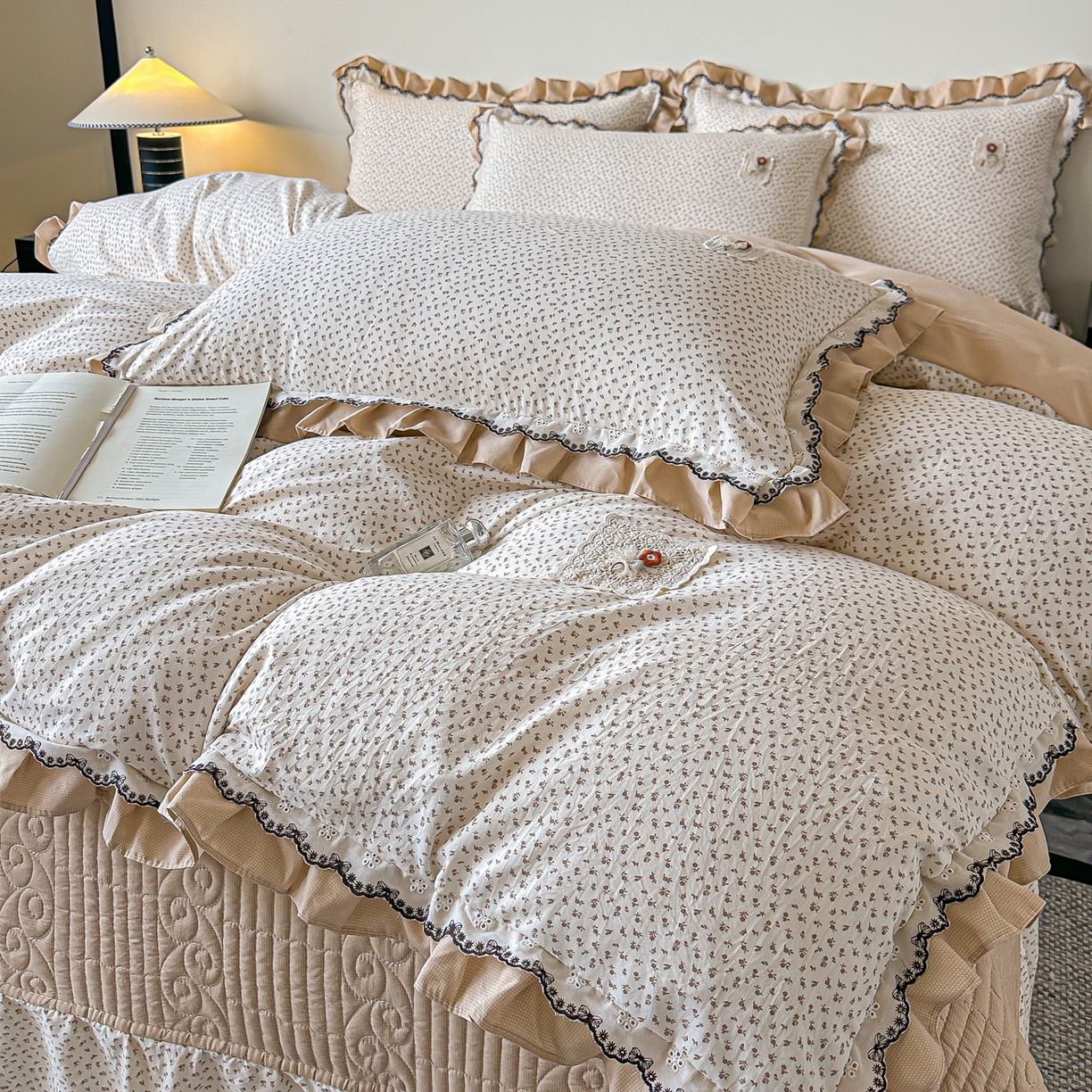 91家纺网 家纺一手货源 找家纺 （总）梓之赫 2026新款云感纱夹棉床盖四件套-小美满