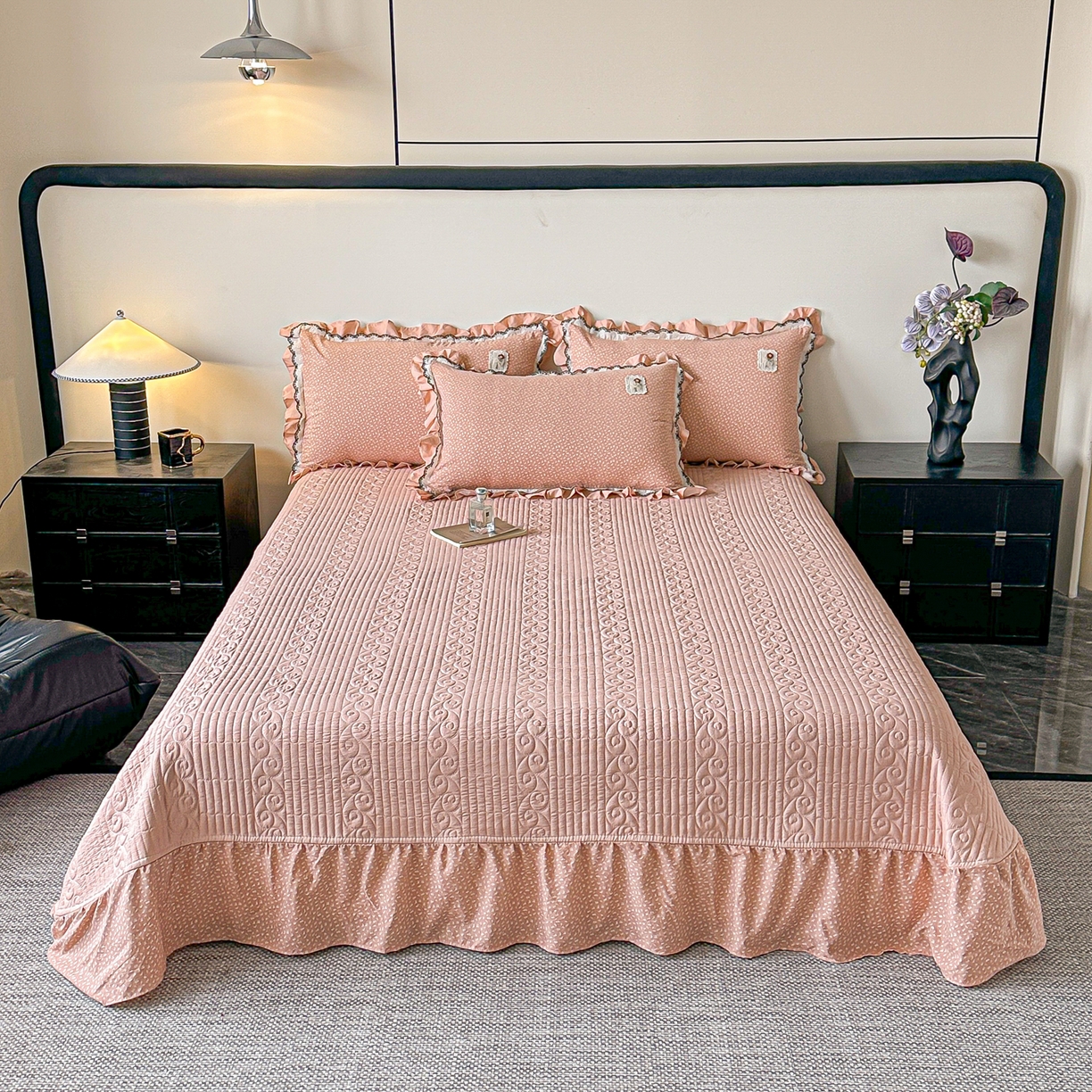 91家纺网 家纺一手货源 找家纺 梓之赫 2026新款云感纱夹棉床盖四件套-小美满 小美满-奶茶色