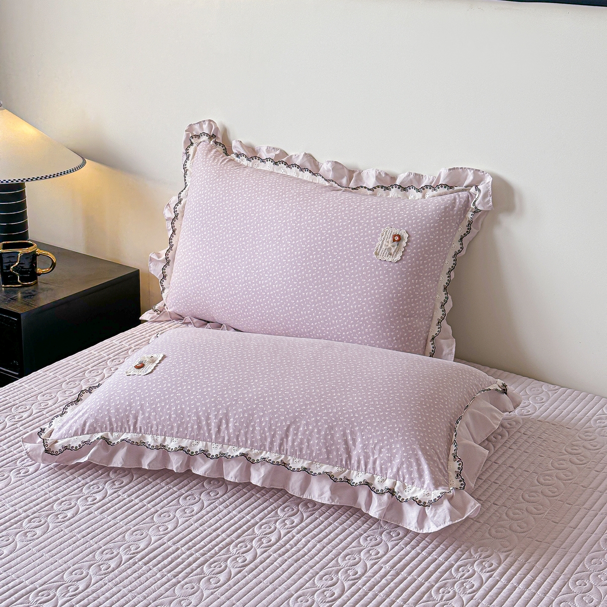 91家纺网 家纺一手货源 找家纺 梓之赫 2026新款云感纱夹棉床盖四件套-小美满 小美满-蜜合紫