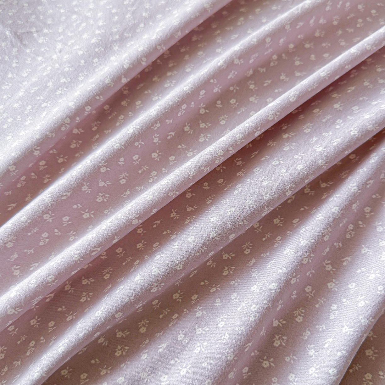 91家纺网 家纺一手货源 找家纺 梓之赫 2026新款云感纱夹棉床盖四件套-小美满 小美满-蜜合紫