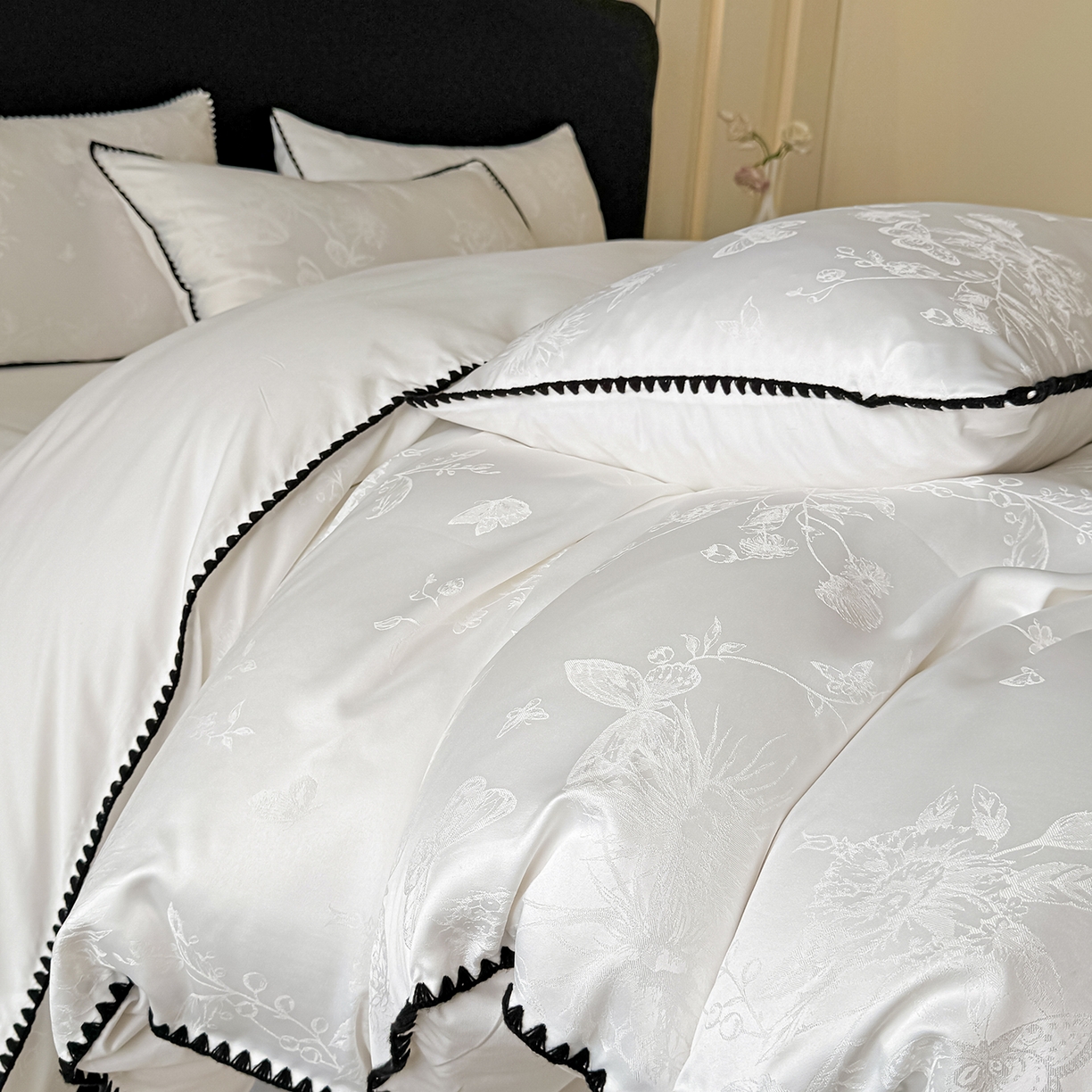 91家纺网 家纺一手货源 找家纺 （总）置顶家纺 2026新款亲肤提花贝壳边四件套-初柠