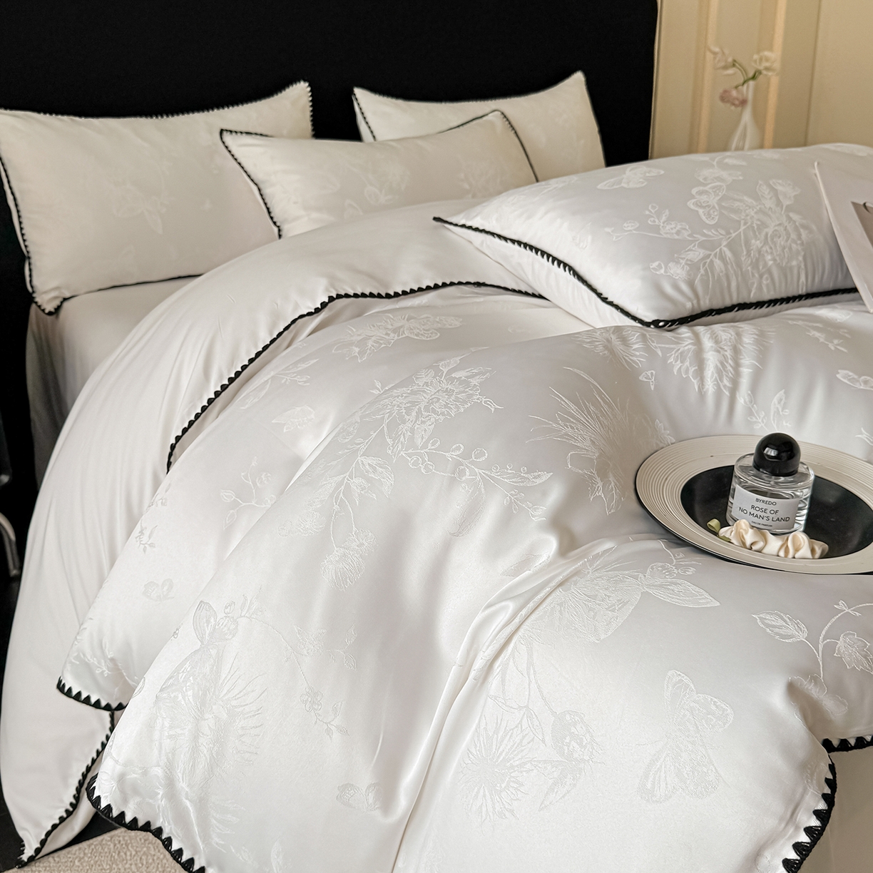 91家纺网 家纺一手货源 找家纺 （总）置顶家纺 2026新款亲肤提花贝壳边四件套-初柠