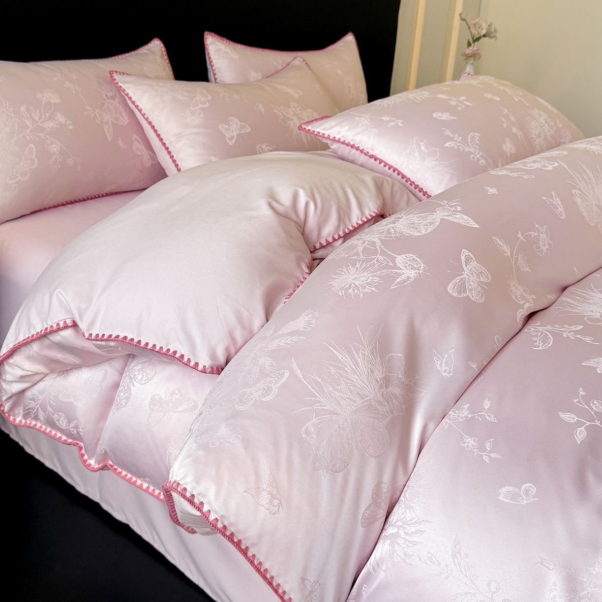 91家纺网 家纺一手货源 找家纺 置顶家纺 2026新款亲肤提花贝壳边四件套-初柠 初柠-浅豆沙