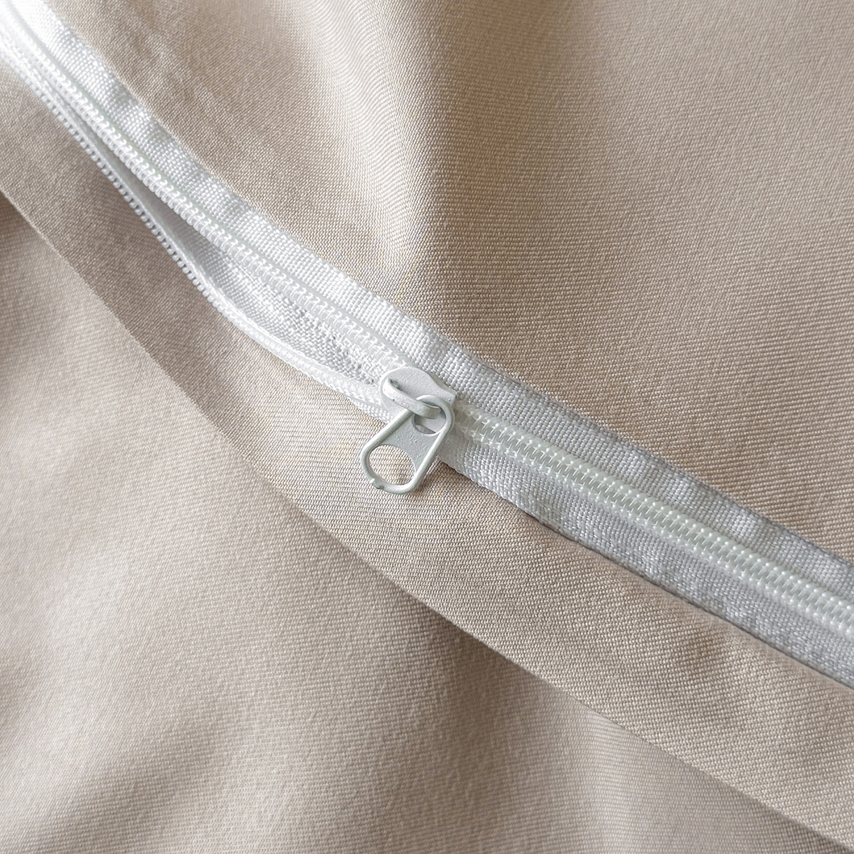 91家纺网 家纺一手货源 找家纺 置顶家纺 2026新款亲肤提花贝壳边四件套-初柠 初柠-奶咖