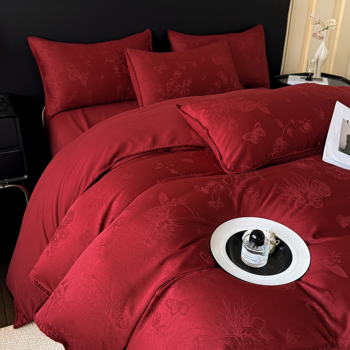 91家纺网 家纺一手货源 找家纺 置顶家纺 2026新款亲肤提花贝壳边四件套-初柠 初柠-红