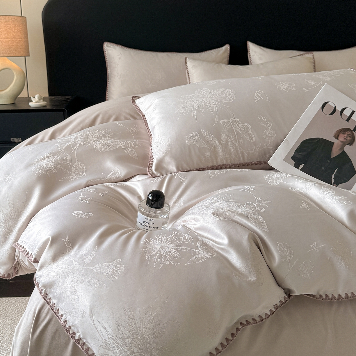 91家纺网 家纺一手货源 找家纺 置顶家纺 2026新款亲肤提花贝壳边四件套-初柠 初柠-奶咖