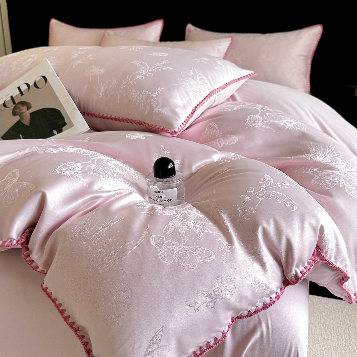 91家纺网 家纺一手货源 找家纺 置顶家纺 2026新款亲肤提花贝壳边四件套-初柠 初柠-浅豆沙