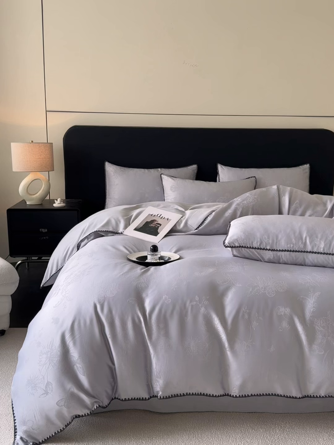 91家纺网 家纺一手货源 找家纺 置顶家纺 2026新款亲肤提花贝壳边四件套-初柠 初柠-灰色