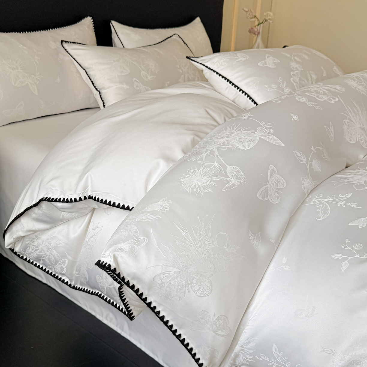 91家纺网 家纺一手货源 找家纺 置顶家纺 2026新款亲肤提花贝壳边四件套-初柠 初柠-白色