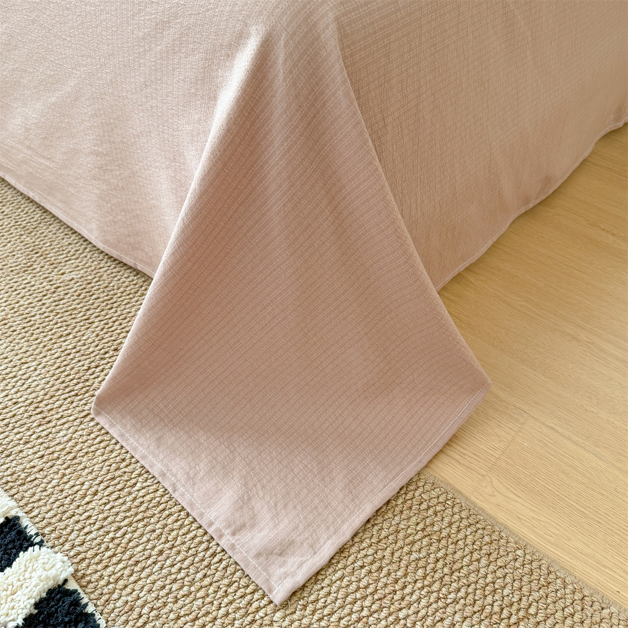 91家纺网 家纺一手货源 找家纺 艾特你 2026新款针织提花双层纱全棉纯棉蕾丝花边四件套 繁花