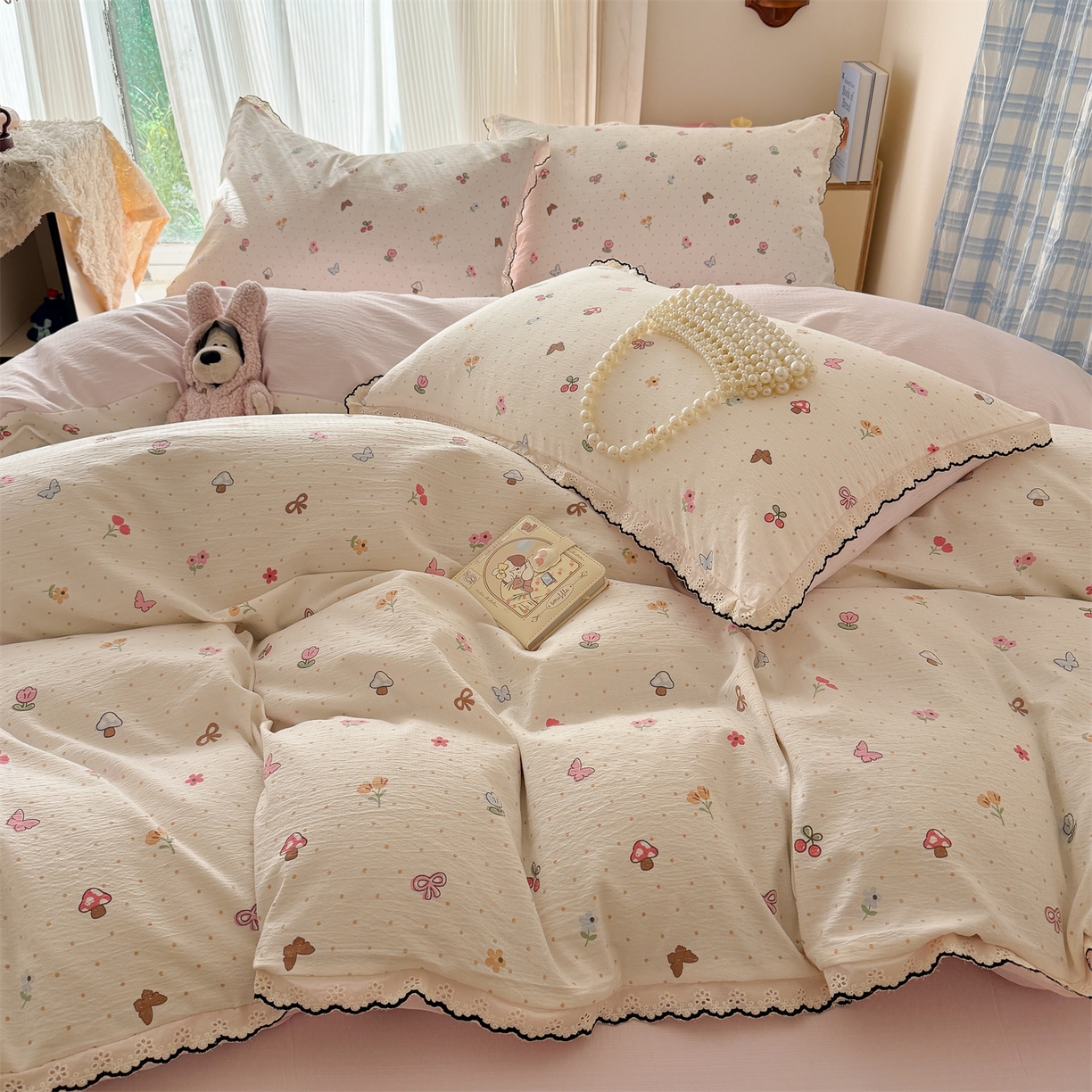 91家纺网 家纺一手货源 找家纺 艾特你 2026新款针织提花双层纱全棉纯棉蕾丝花边四件套 夏之物语