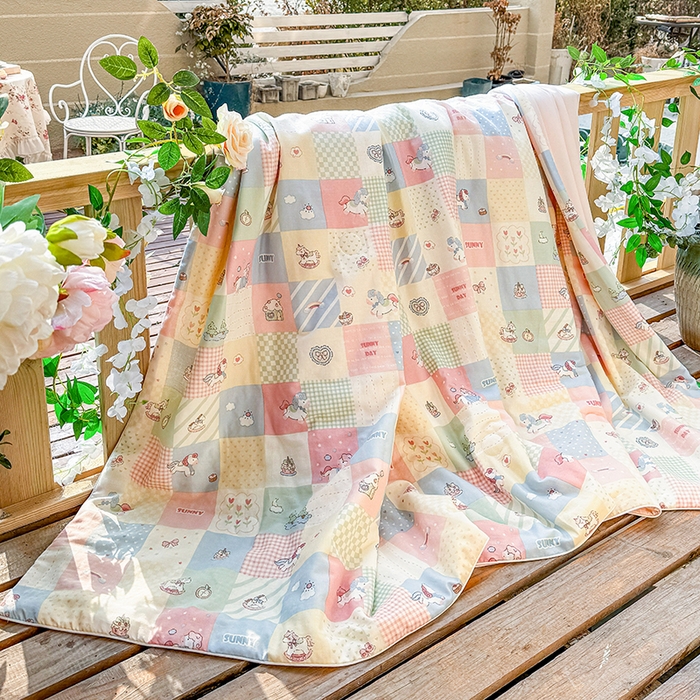 91家纺网 家纺一手货源 找家纺 木楌家居 2026新款全棉纱布云感冰冰被床盖四件套系列 阳光小马