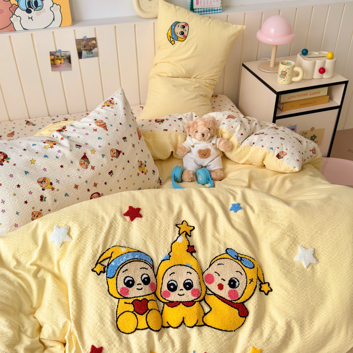 91家纺网 家纺一手货源 找家纺 橙意 2026新款高克重A类泡芙纱毛巾绣四件套 星星伙伴