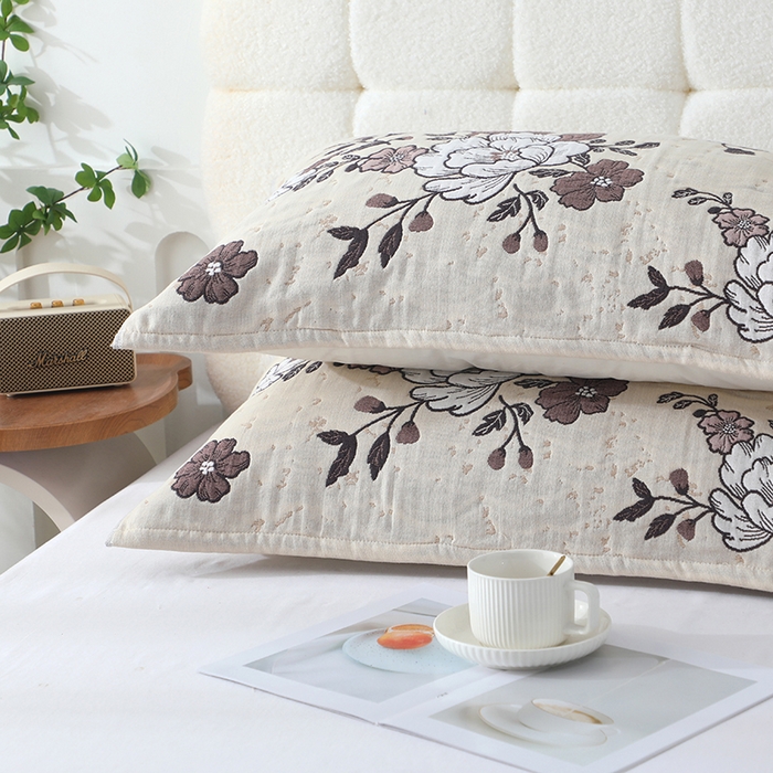 91家纺网 家纺一手货源 找家纺 娇兰毛巾 2026新款7A抗菌全棉A类加厚五层纱布加双绑带枕巾 花枝舞醉