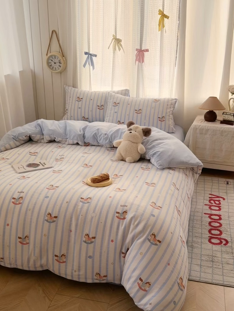 91家纺网 家纺一手货源 找家纺 艾特你 2026新款云感针织提花双层纱四件套-欢喜 欢喜-小木马