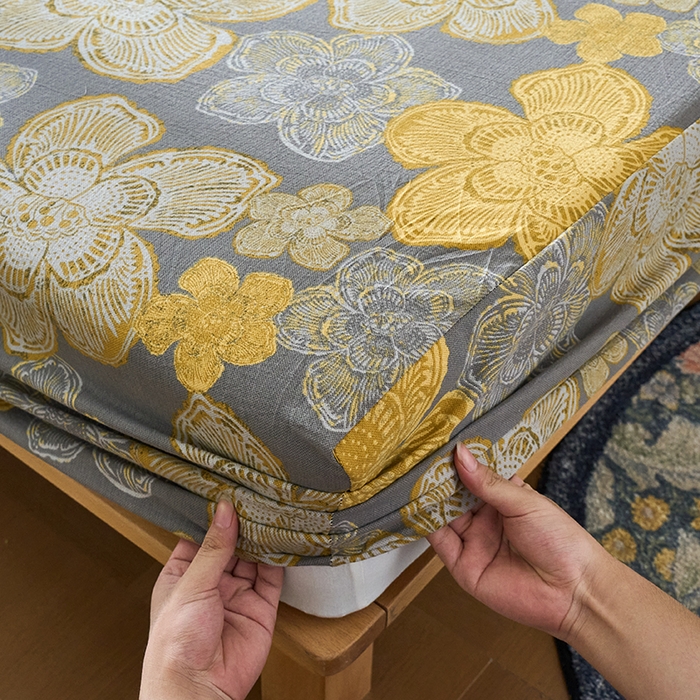 91家纺网 家纺一手货源 找家纺 爱彼家纺 2026春夏新款原麻邹邹纱印花单床笠 床笠单件 原麻皱皱纱-繁花-灰