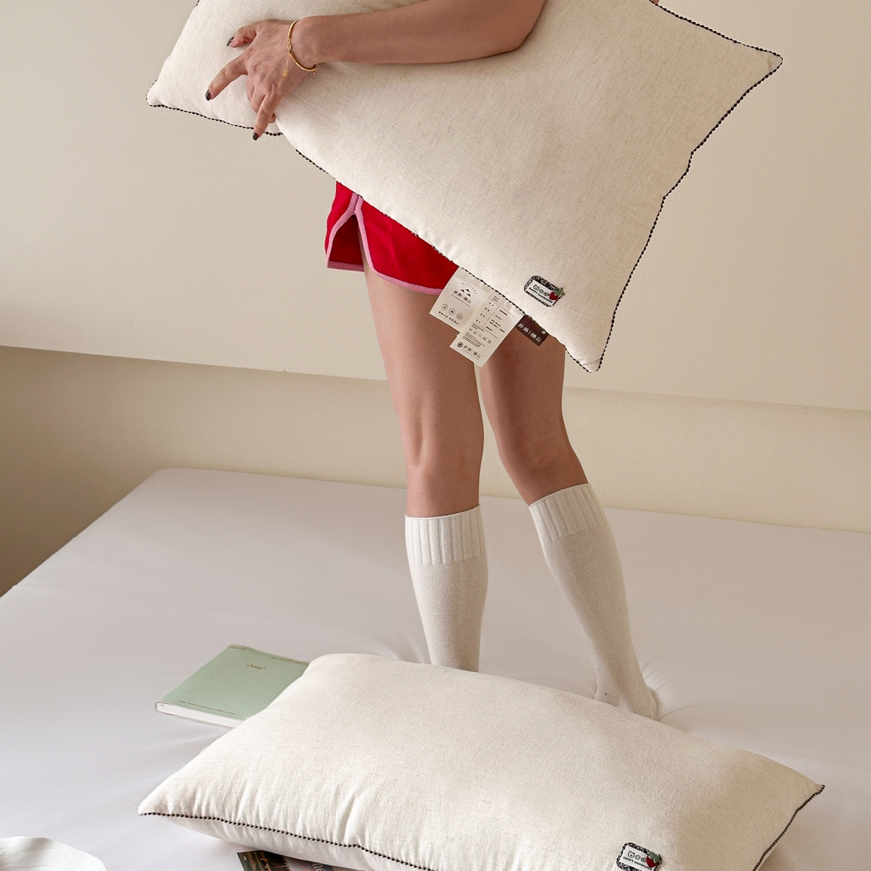 91家纺网 家纺一手货源 找家纺 （总）伟邦枕芯 2026新款草莓棉麻酒店枕