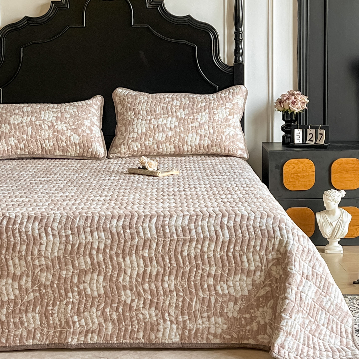 91家纺网 家纺一手货源 找家纺 （总）满座家居 2026新款舒适亲肤简约单品床盖