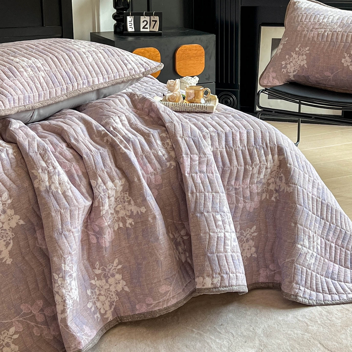 91家纺网 家纺一手货源 找家纺 满座家居 2026新款舒适亲肤简约单品床盖 可颂