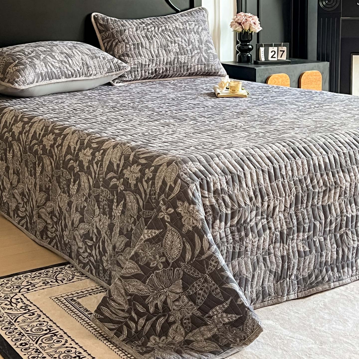 91家纺网 家纺一手货源 找家纺 满座家居 2026新款舒适亲肤简约单品床盖 佩利斯