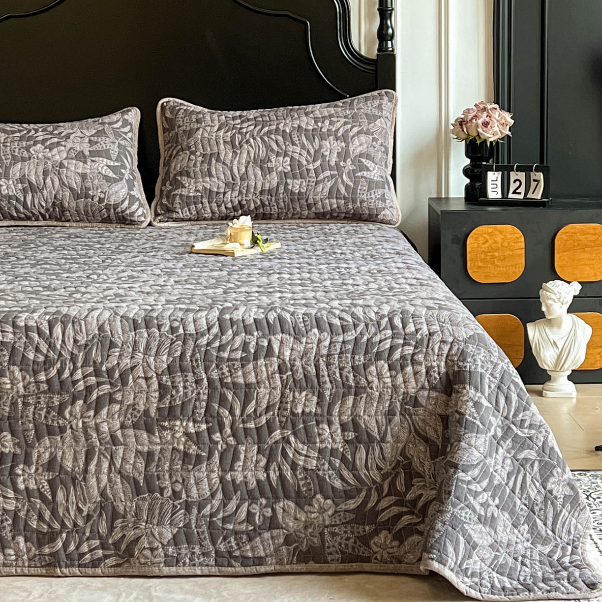 91家纺网 家纺一手货源 找家纺 满座家居 2026新款舒适亲肤简约单品床盖 佩利斯