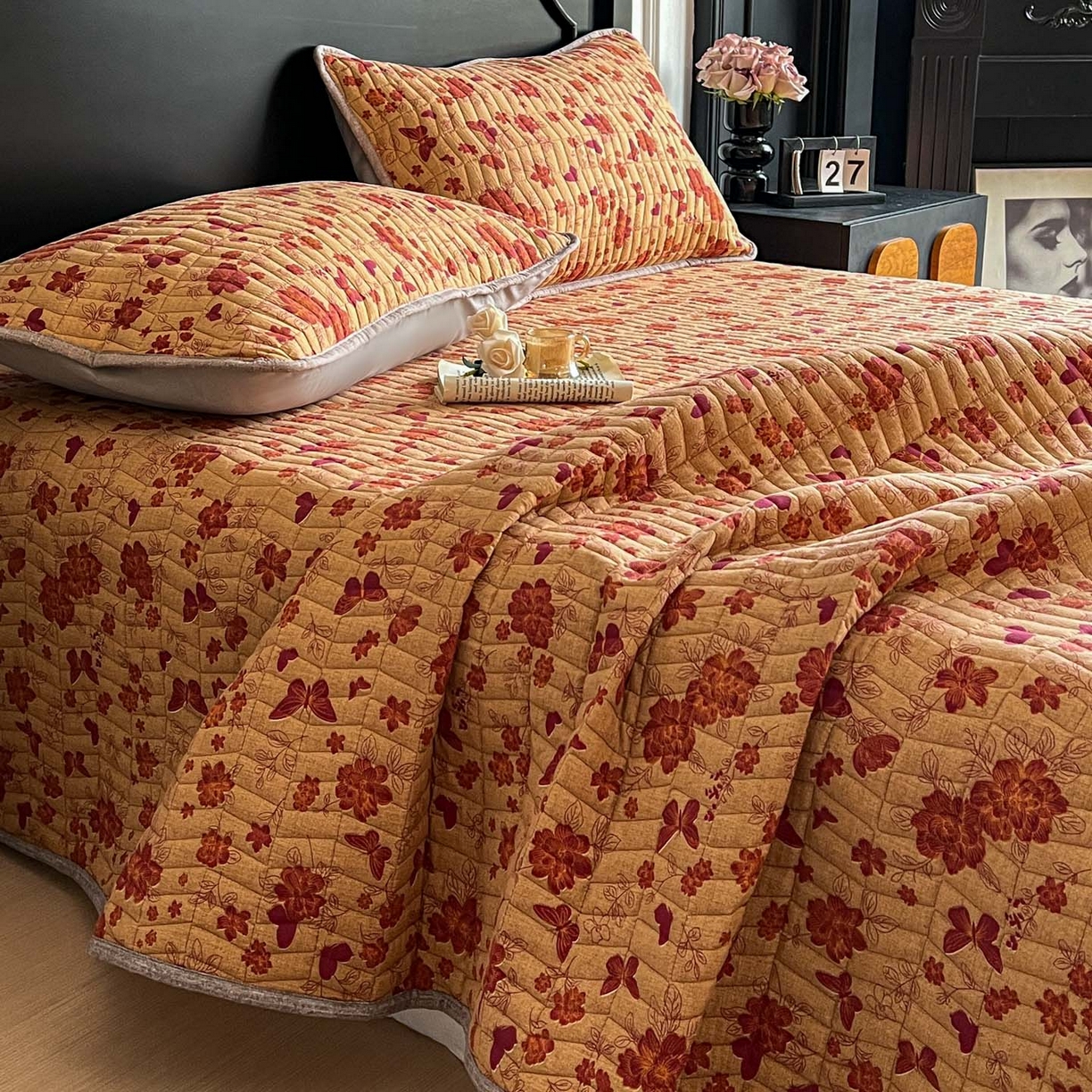 91家纺网 家纺一手货源 找家纺 满座家居 2026新款舒适亲肤简约单品床盖 红尘如梦