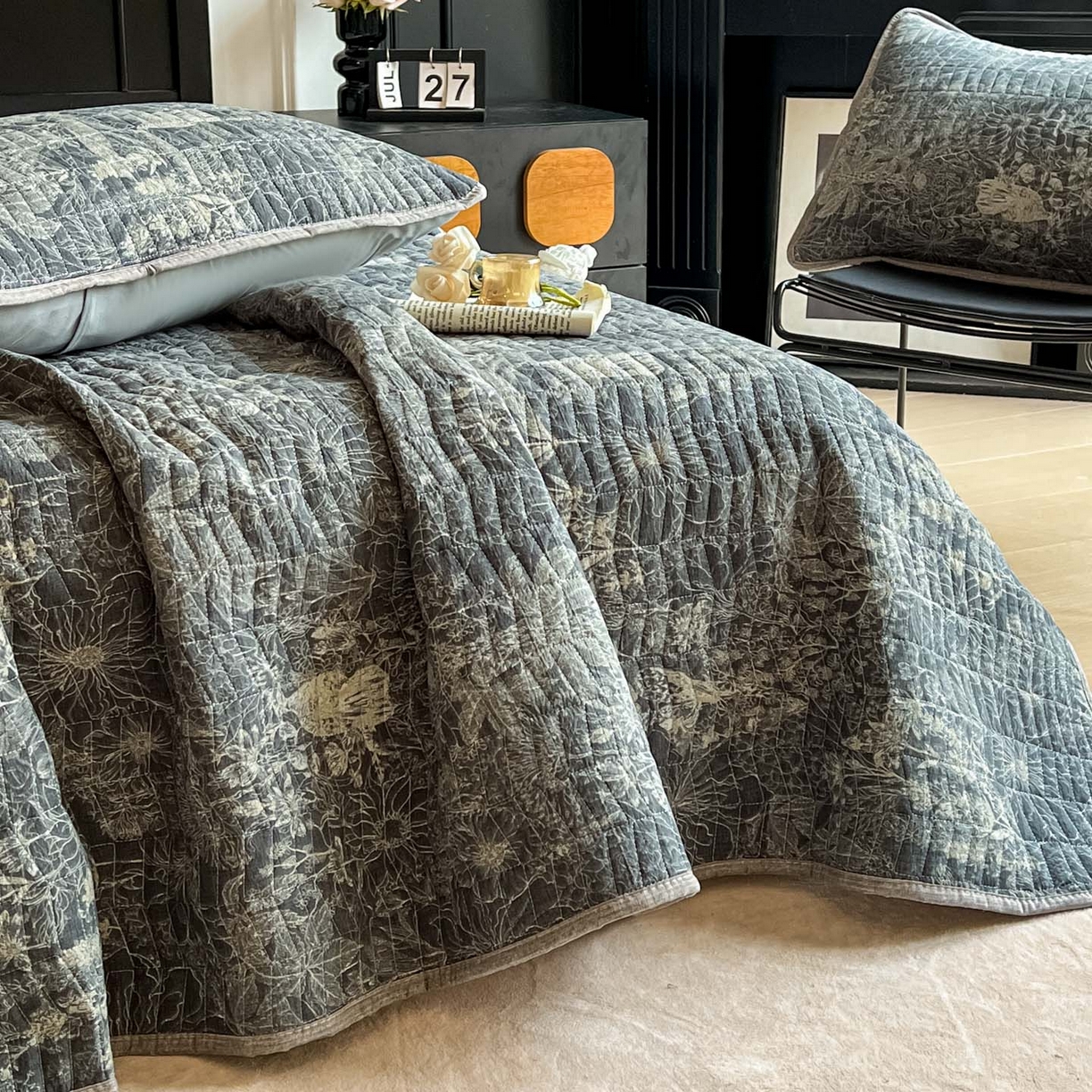 91家纺网 家纺一手货源 找家纺 满座家居 2026新款舒适亲肤简约单品床盖 铜雀