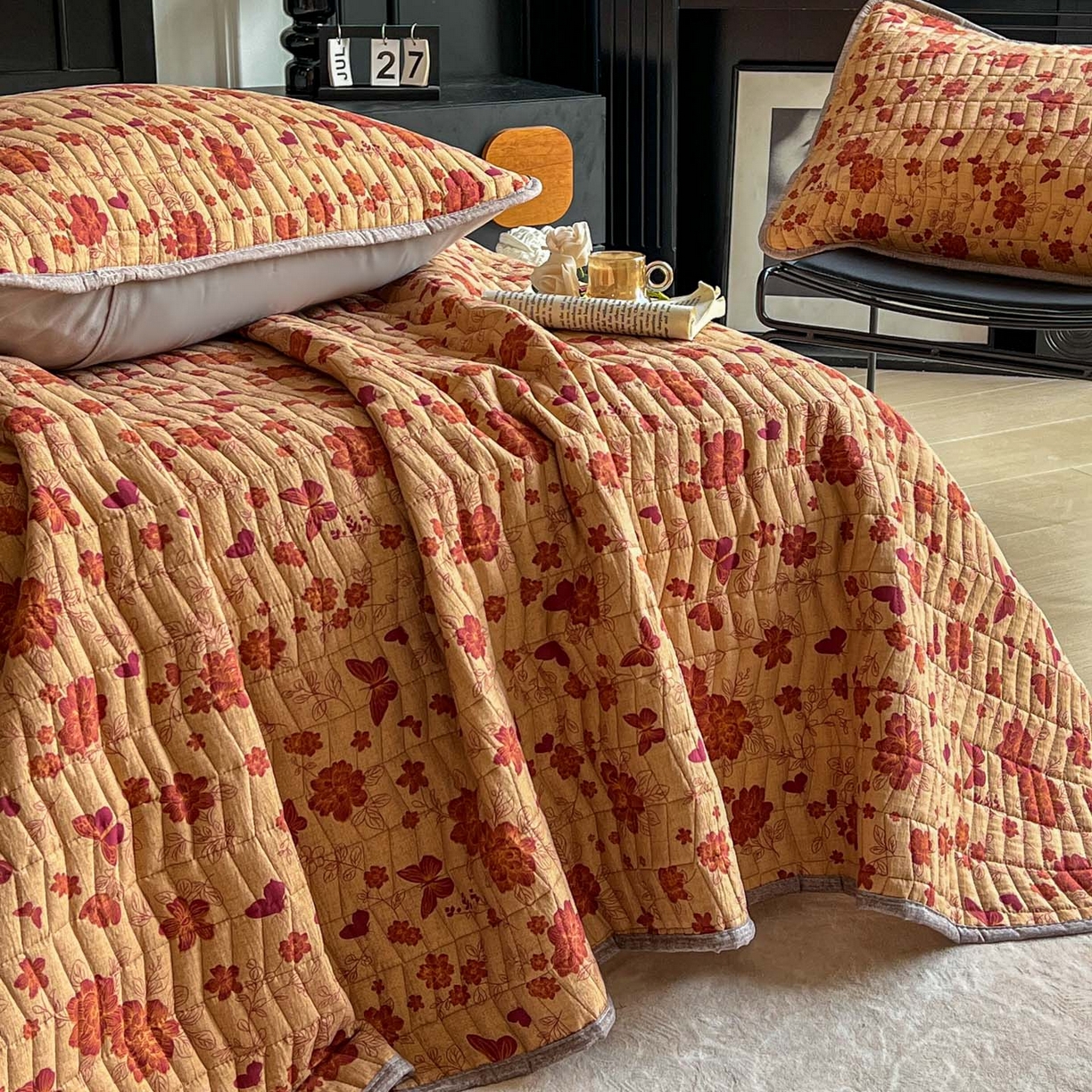 91家纺网 家纺一手货源 找家纺 满座家居 2026新款舒适亲肤简约单品床盖 红尘如梦