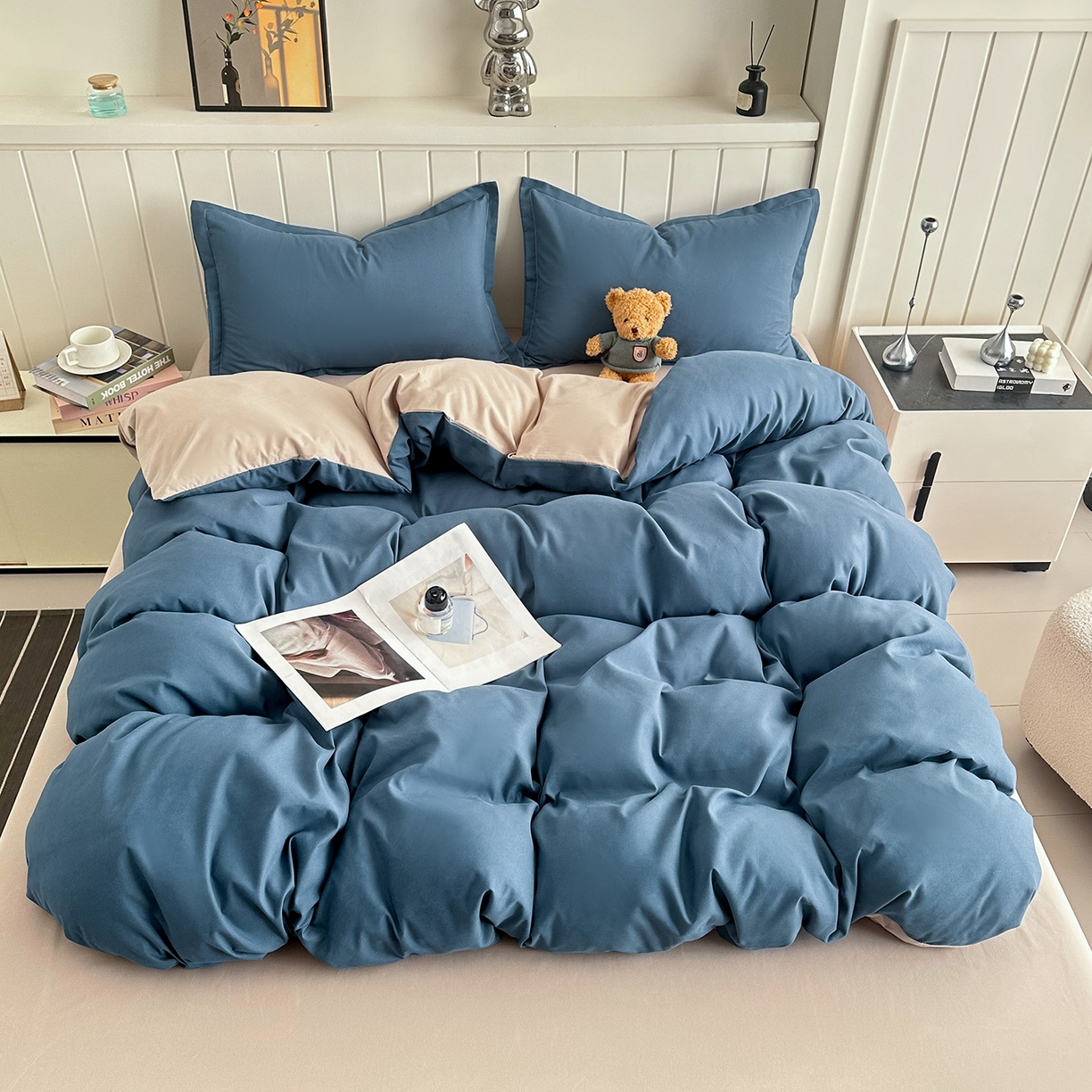 91家纺网 家纺一手货源 找家纺 佑泽家纺 2026年纯色双拼水洗棉四件套单被套 宾利蓝+卡其