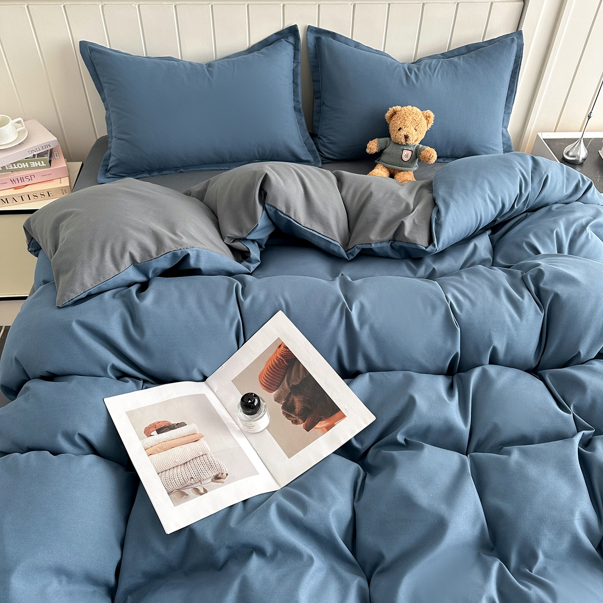 91家纺网 家纺一手货源 找家纺 佑泽家纺 2026年纯色双拼水洗棉四件套单被套 宾利蓝+月光灰